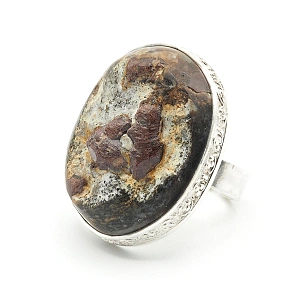 Garnet Ring set in Silver 925