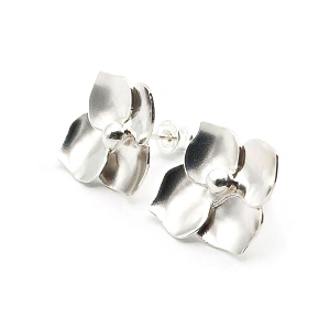 Hydrangea Flower Earrings in 925 Silver