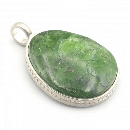 Chrome Diopside Pendant set in Sterling Silver 925