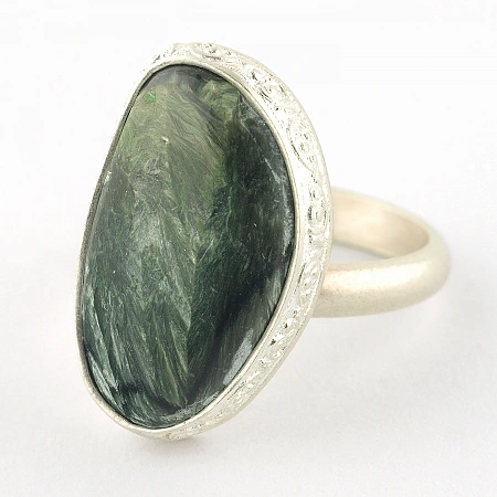 Seraphinite ring set in sterling silver irregular-shape green color and adjustable size