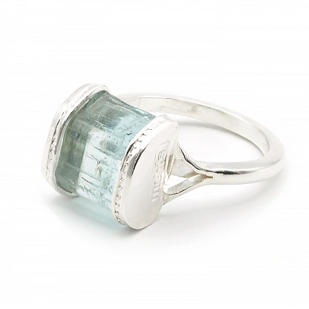 Aquamarine and 925 Silver Ring