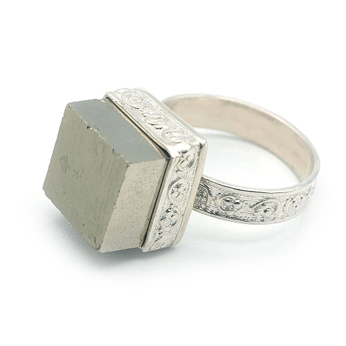 Pyrite Ring set in Silver 925